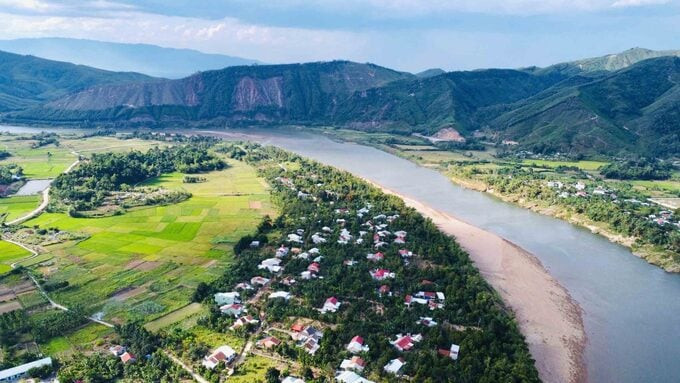 Ngôi làng cổ bên sông Thu Bồn có địa hình đặc biệt thế nào suốt chiến tranh ko viên đạn nào bay qua?- Ảnh 1.